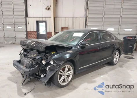 2012 Volkswagen Passat 2.0L Tdi Sel Premium z USA, uszkodzony, nr VIN 1VWCN7A34CC003158